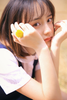 农村美女惊艳歌舞
